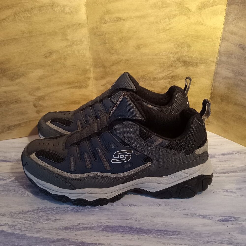 Skechers Men's Slip On after Burn M.FIT Sporty Trainers Size 9
